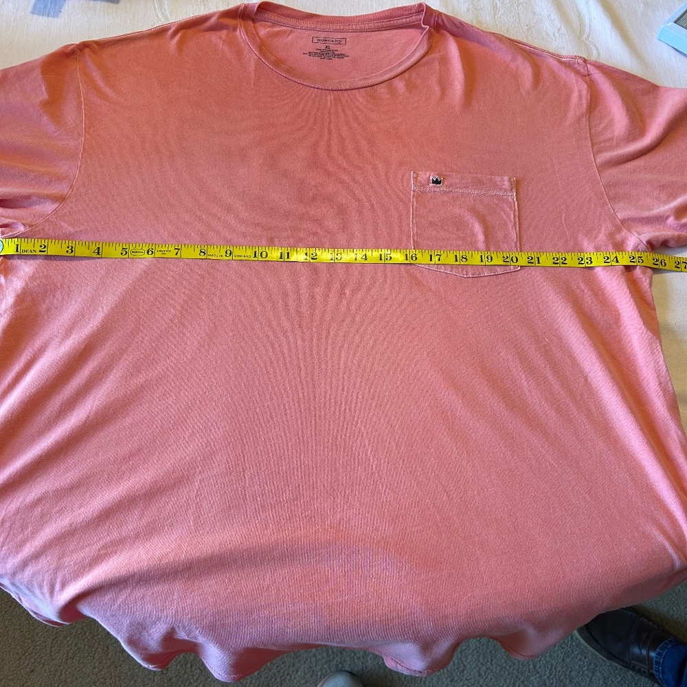 Crown & Ivy Pink Short Sleeve Tee - Picture 2 of 2